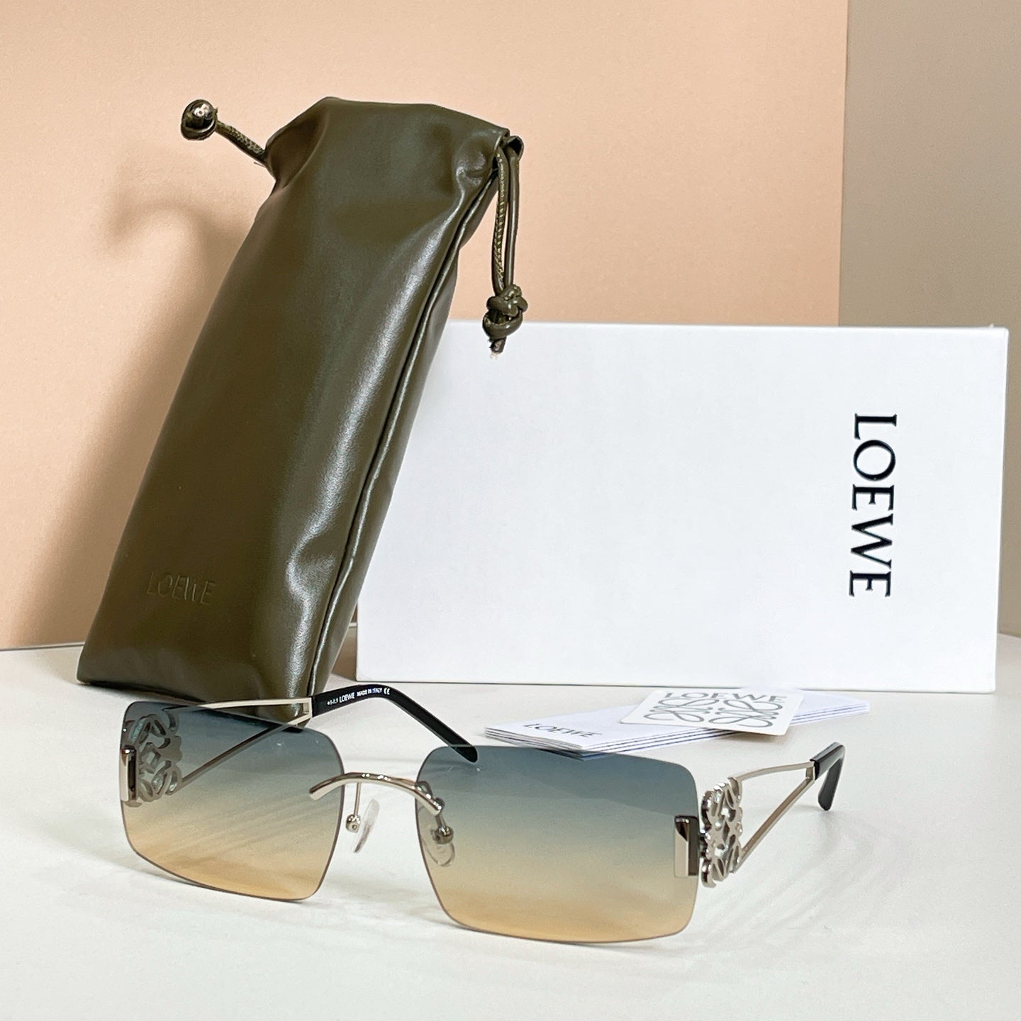 LOEWE Sunglasses