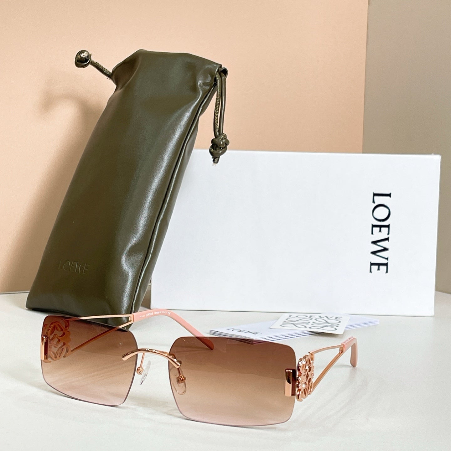 LOEWE Sunglasses