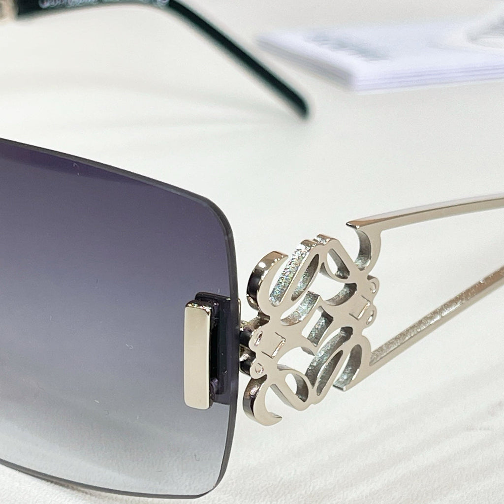 LOEWE Sunglasses