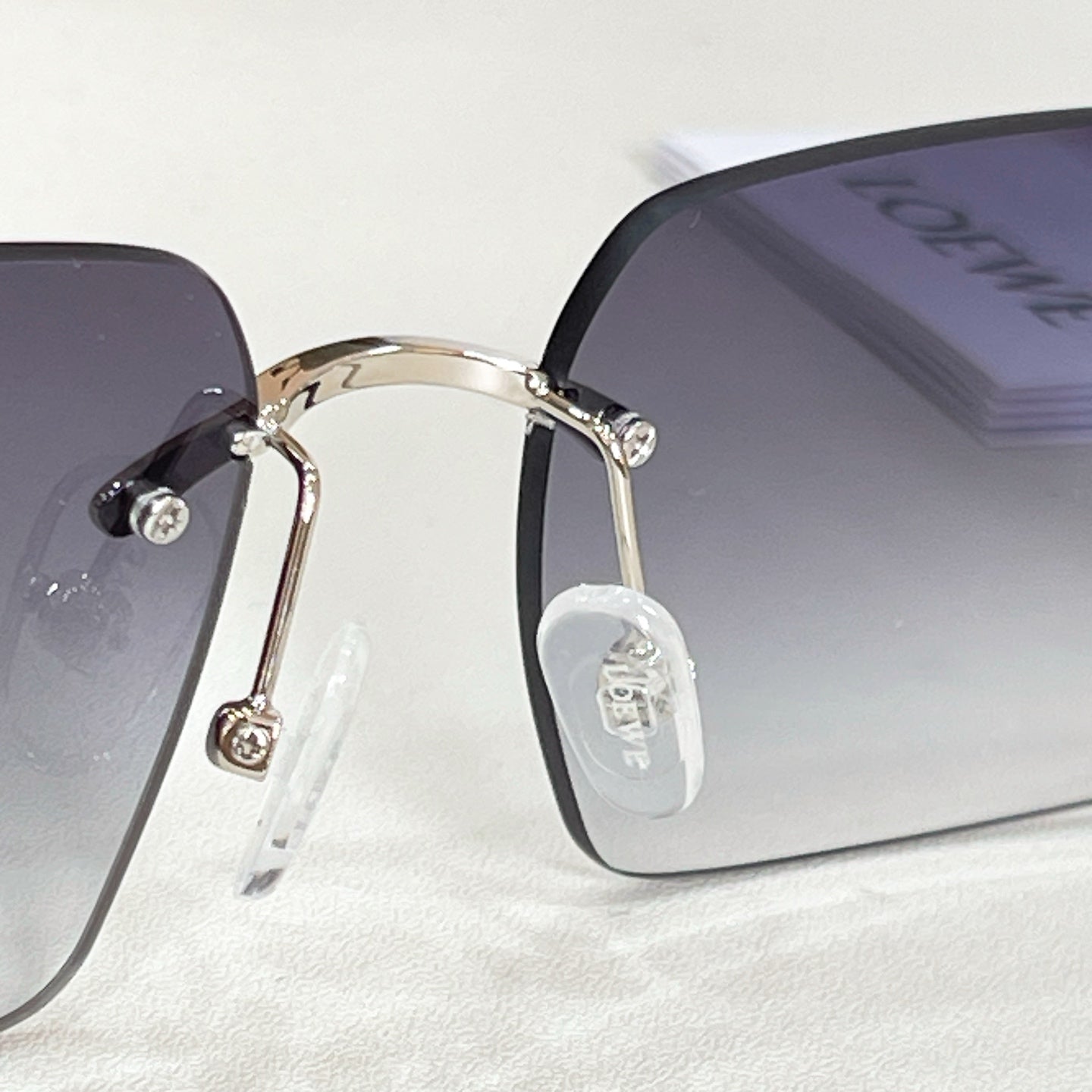 LOEWE Sunglasses