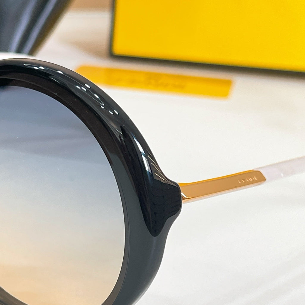 FENDI Sunglasses