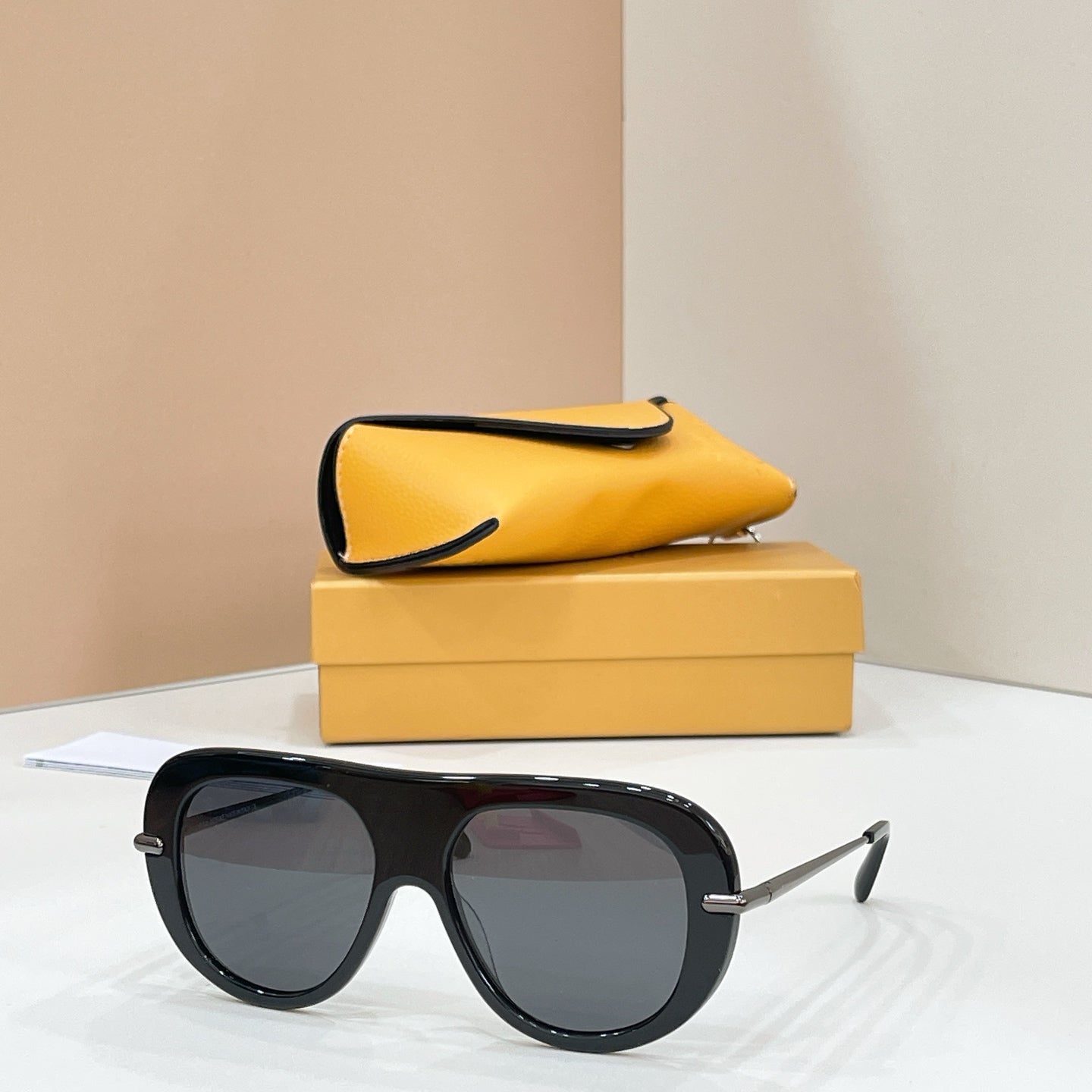 LOEWE Sunglasses