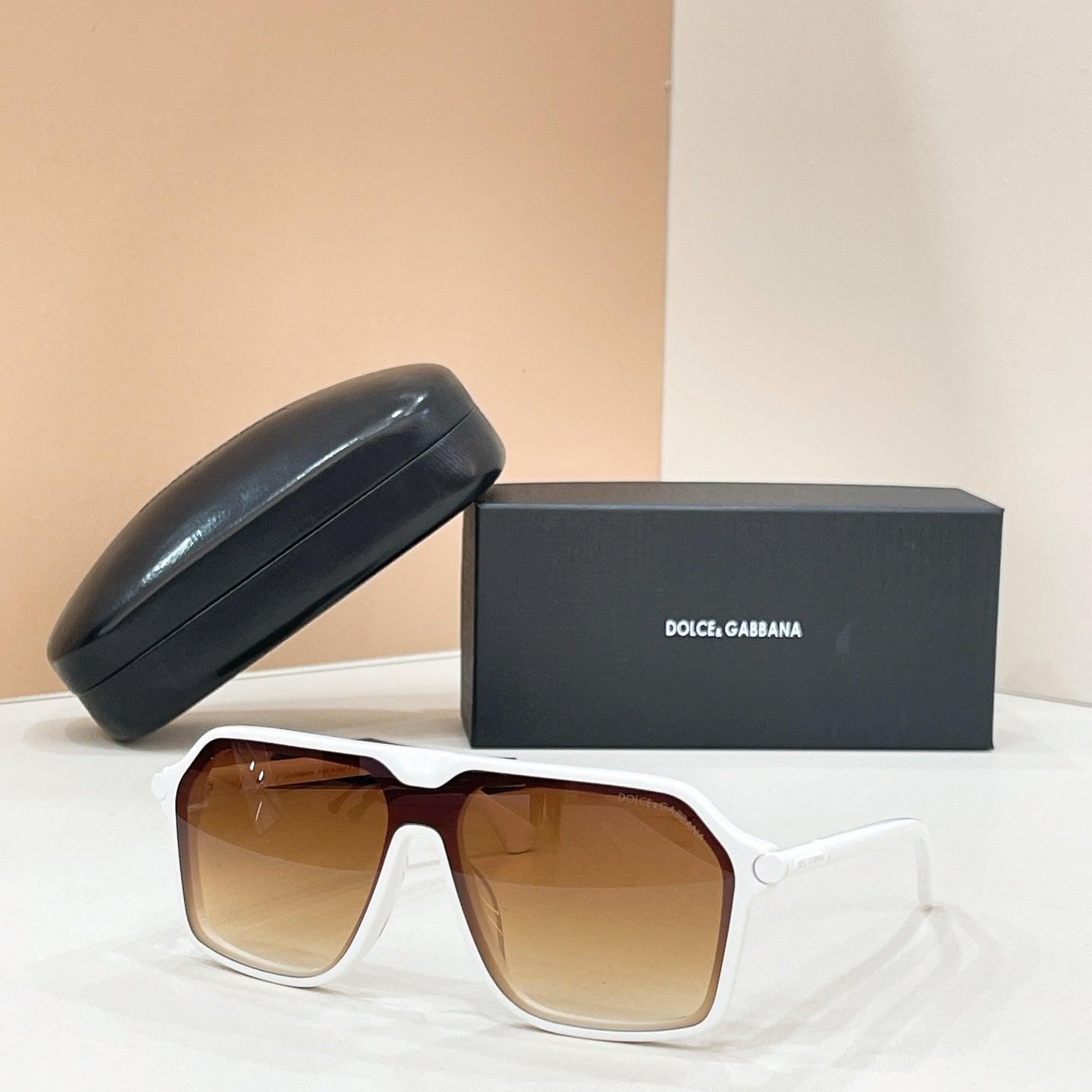 DOLCE & GABBANA Sunglasses