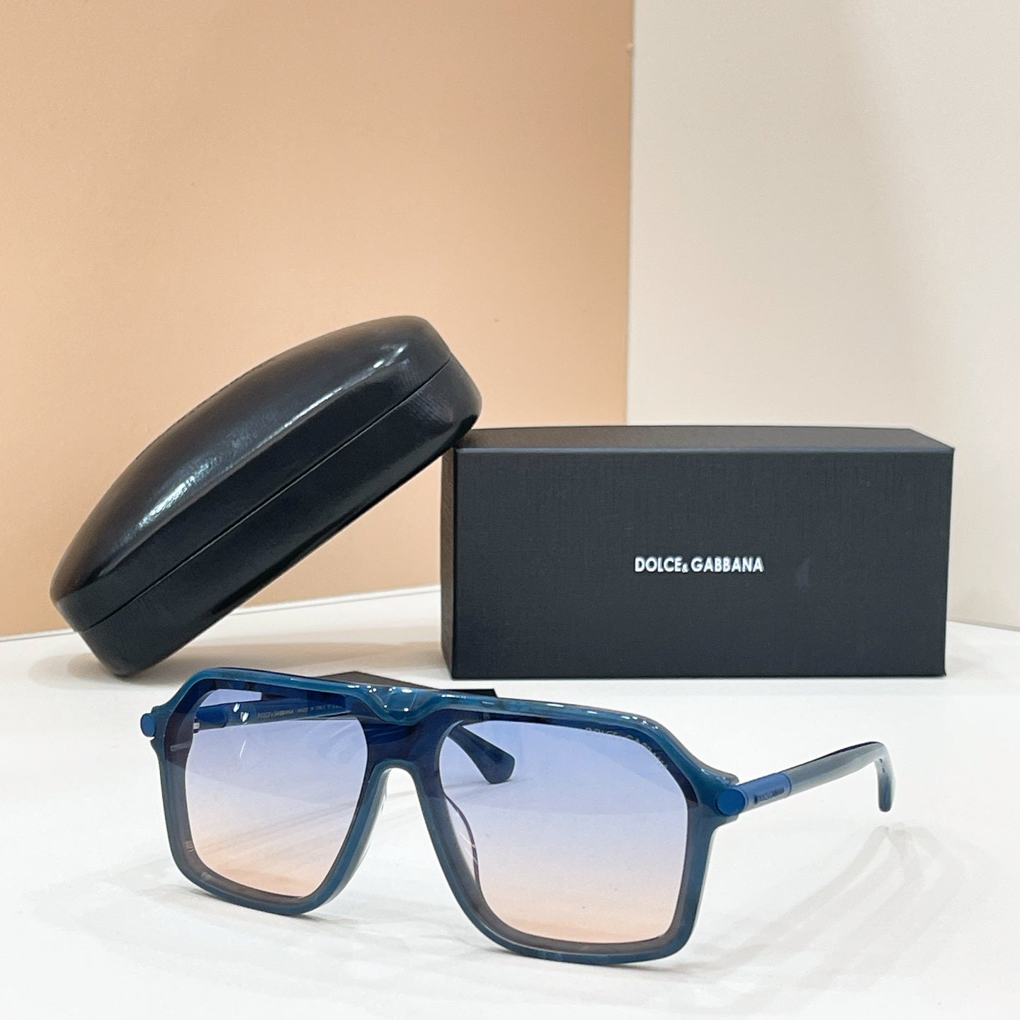 DOLCE & GABBANA Sunglasses