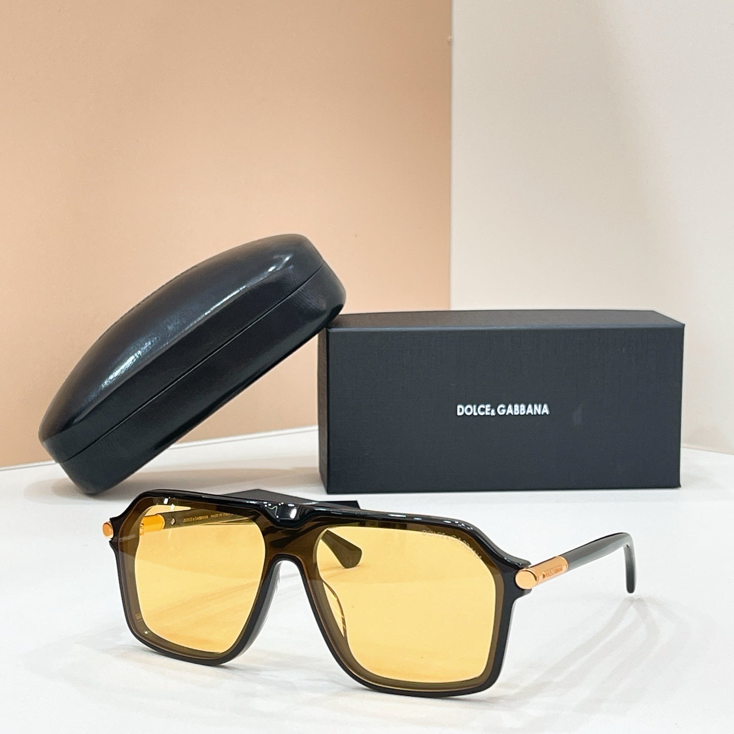 DOLCE & GABBANA Sunglasses