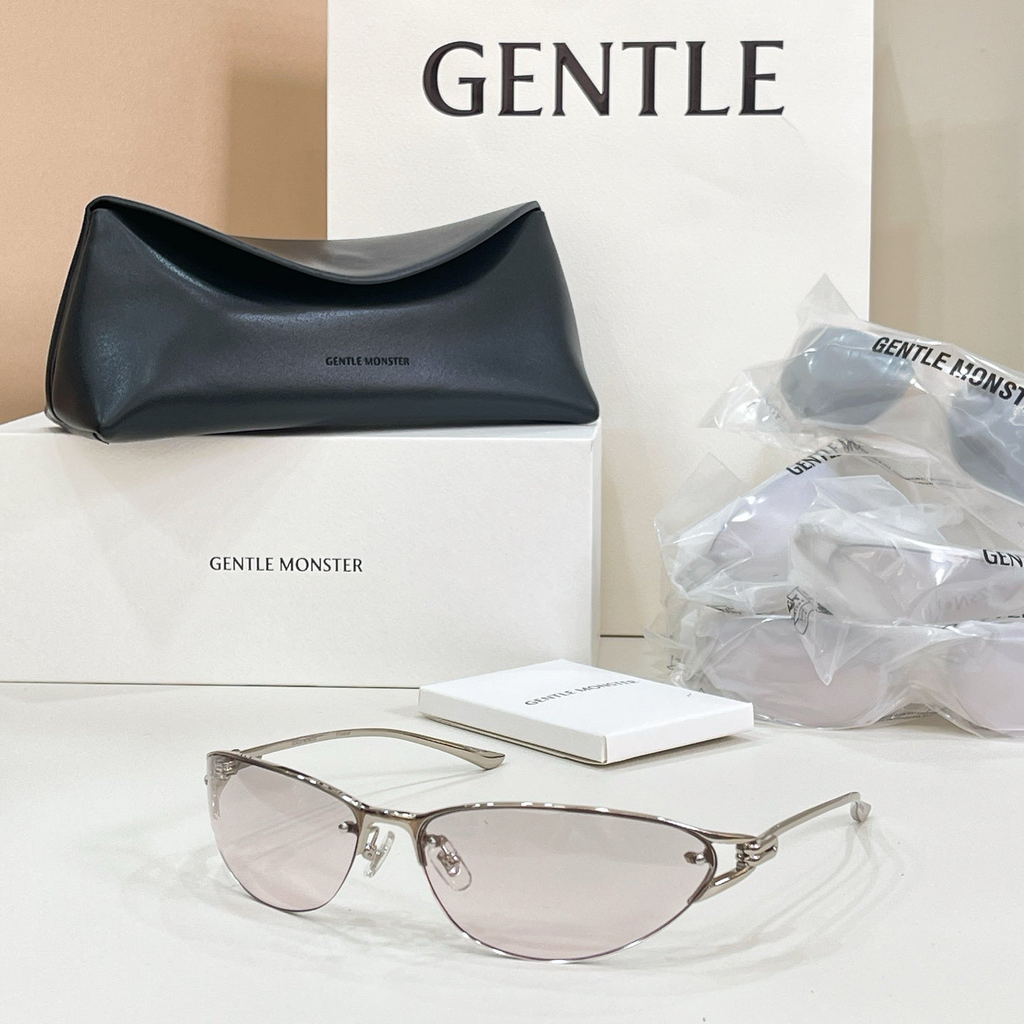 GENTLE MONSTER Sunglasses