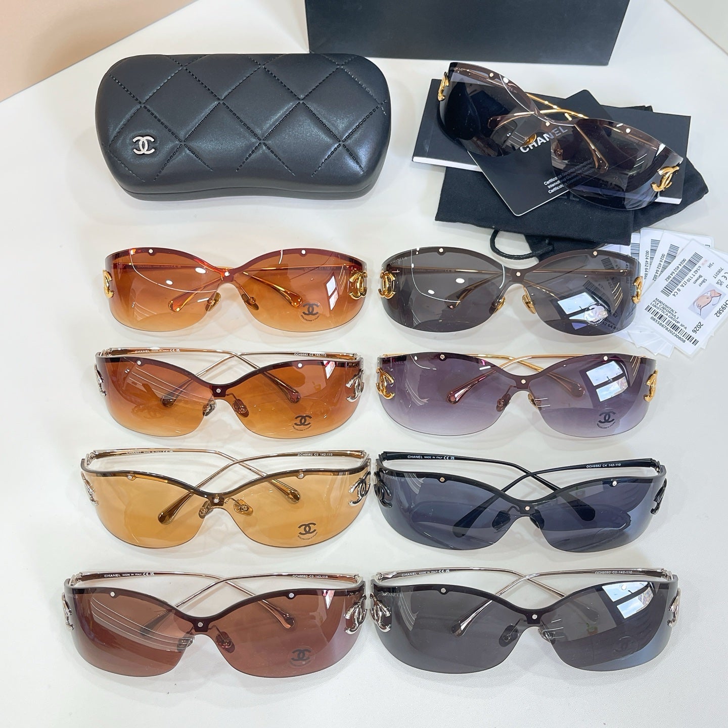 CHANEL Sunglasses