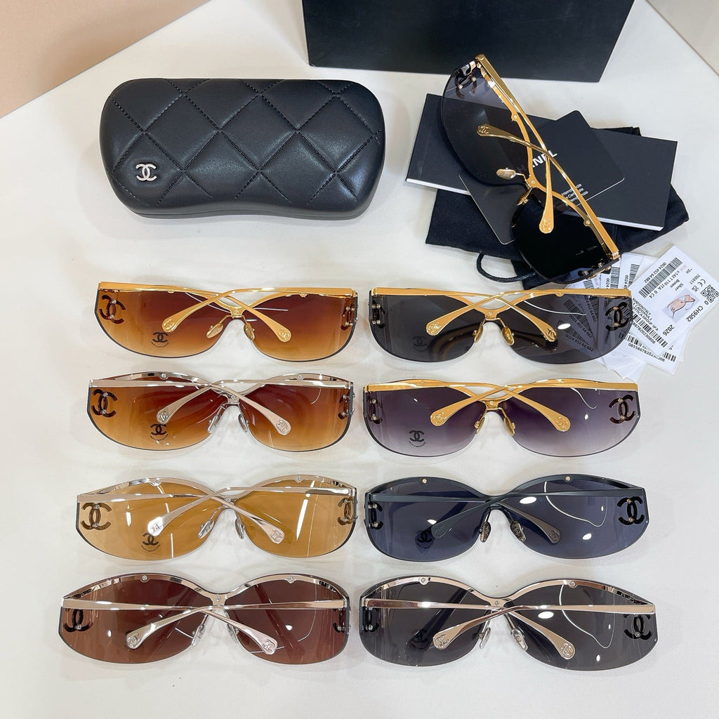 CHANEL Sunglasses