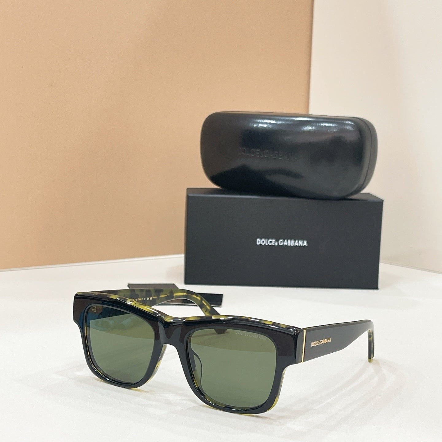 DOLCE & GABBANA Sunglasses