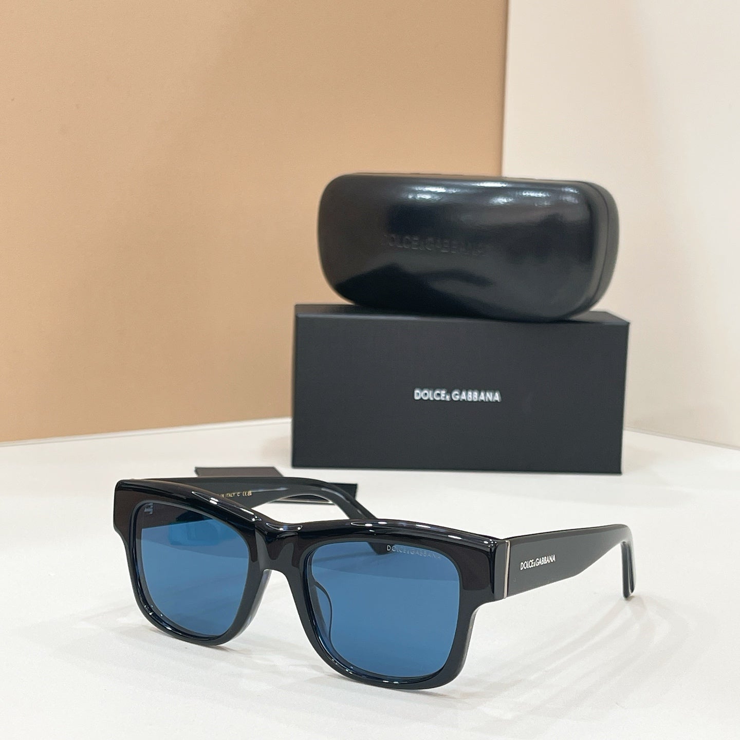 DOLCE & GABBANA Sunglasses