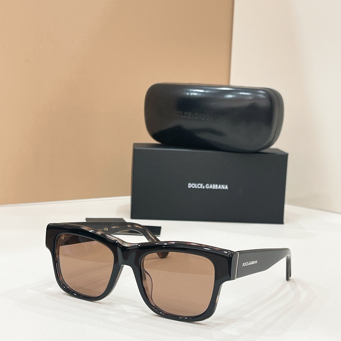 DOLCE & GABBANA Sunglasses