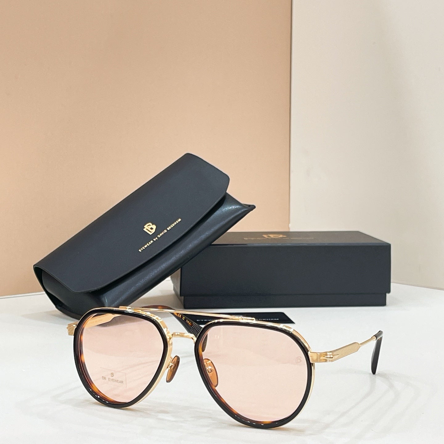 DAVID BECKHAM Sunglasses
