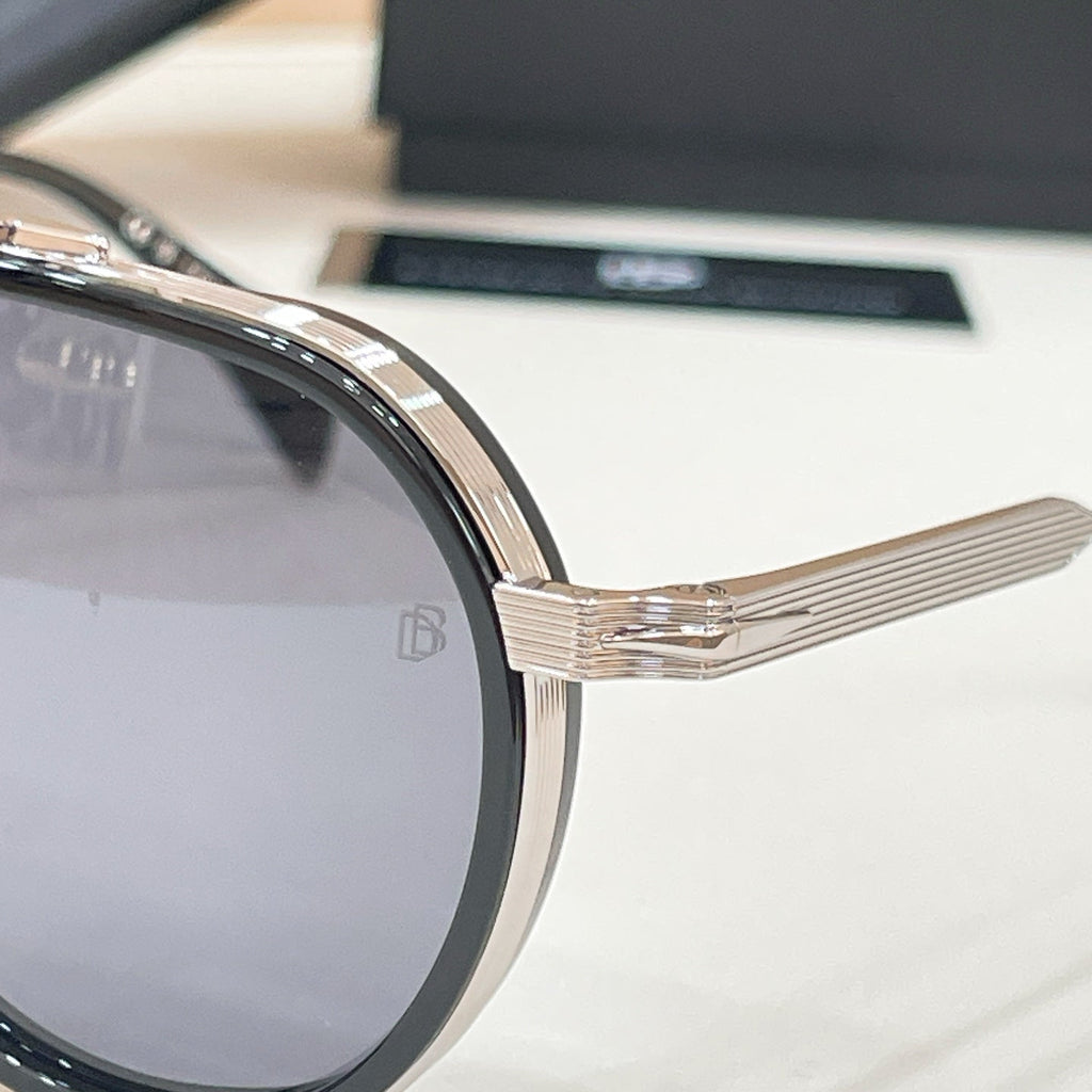 DAVID BECKHAM Sunglasses