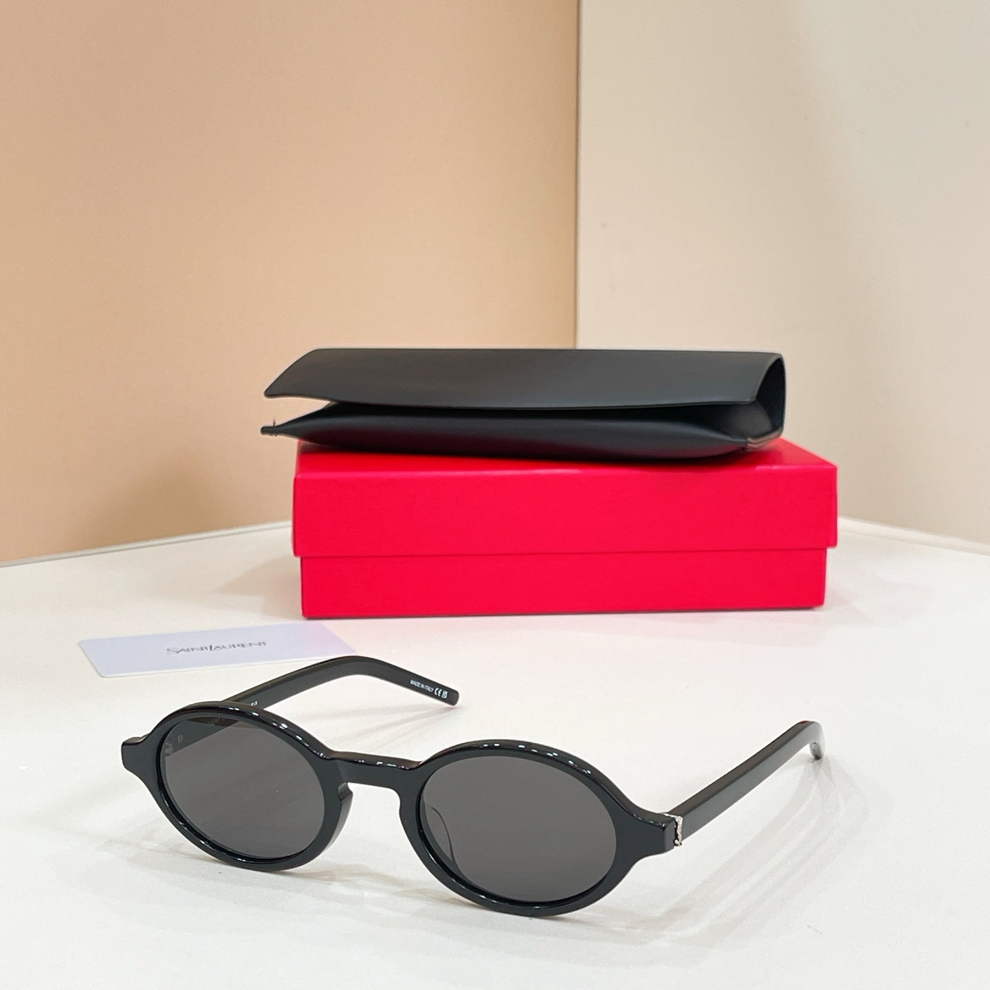 SAINT LAURENT  Sunglasses